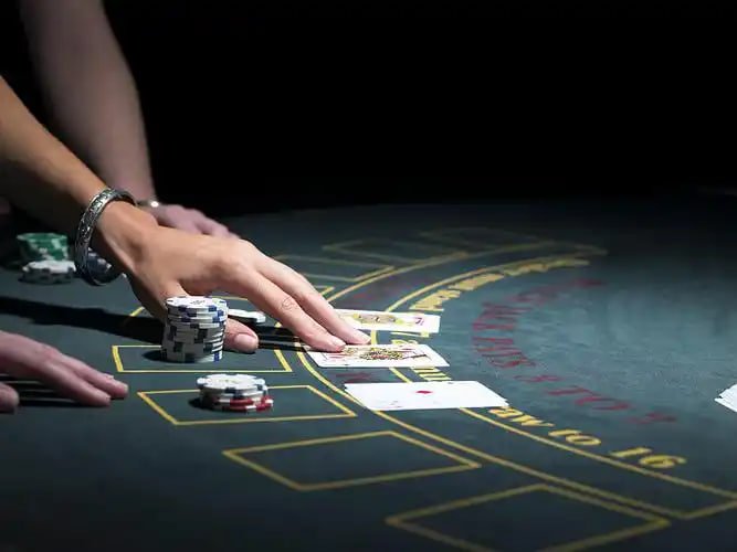 Tampilan notifikasi Kemenangan di Two77 dengan jumlah hadiah yang siap dicairkan